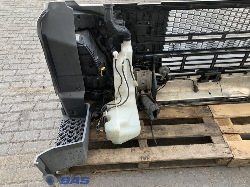 Volvo FM5 Bumper Volvo 82491840 - פגוש עבור משאית: תמונה 4 Volvo FM5 Bumper Volvo 82491840 - פגוש עבור משאית: תמונה 4