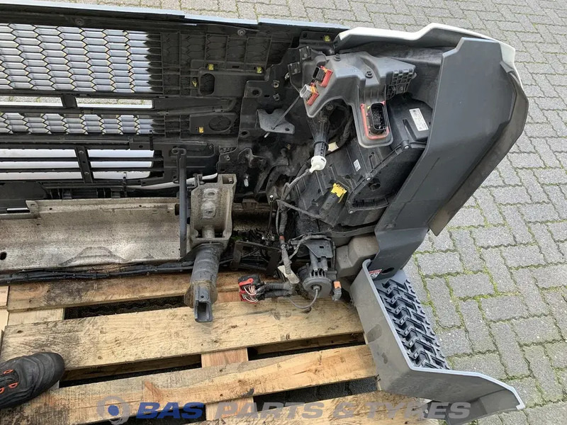 Volvo FM5 Bumper Volvo 84407376 - פגוש עבור משאית: תמונה 5 Volvo FM5 Bumper Volvo 84407376 - פגוש עבור משאית: תמונה 5