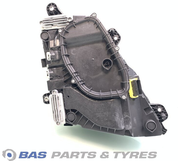 Volvo FM5 - פנס קדמי עבור משאית: תמונה 3 Volvo FM5 - פנס קדמי עבור משאית: תמונה 3