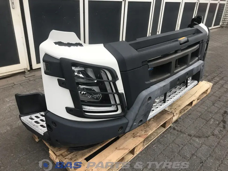Volvo FMX Euro 6 Bumper Volvo 82422759 - פגוש עבור משאית: תמונה 3 Volvo FMX Euro 6 Bumper Volvo 82422759 - פגוש עבור משאית: תמונה 3