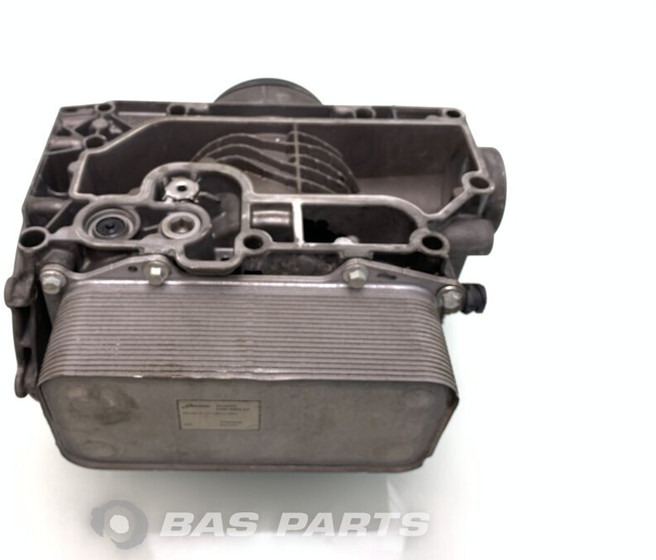 Volvo Oliekoeler Volvo 20860484 - מקרר שמן עבור משאית: תמונה 4 Volvo Oliekoeler Volvo 20860484 - מקרר שמן עבור משאית: תמונה 4