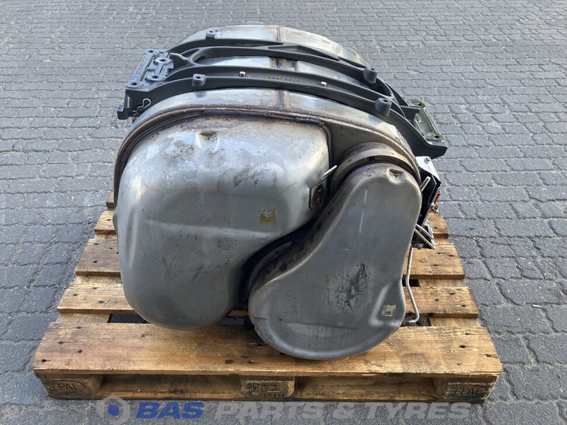 Volvo - עמם-פליטה עבור משאית: תמונה 1 Volvo - עמם-פליטה עבור משאית: תמונה 1