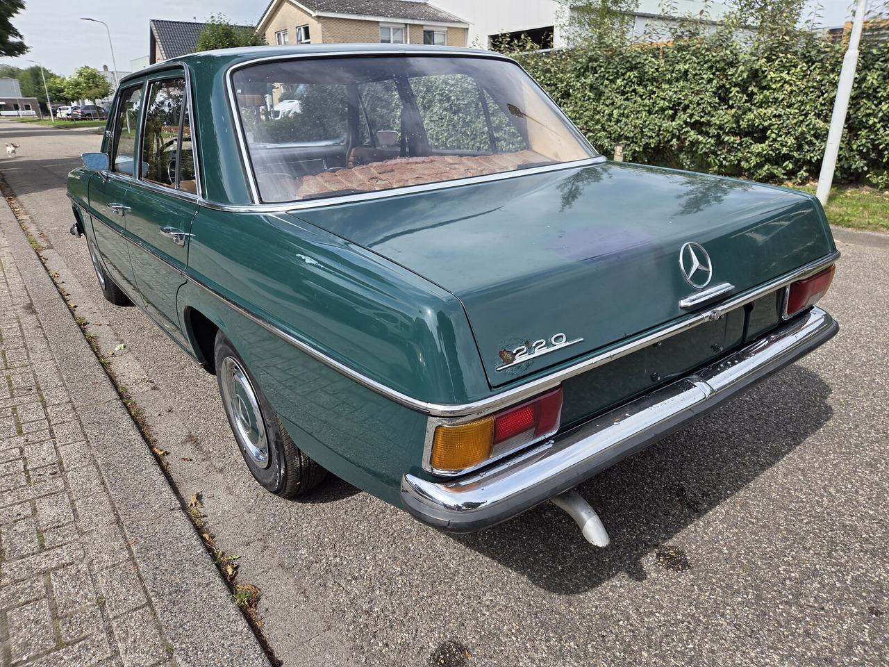Mercedes-Benz 220 (W115) auto - מכונית: תמונה 5 Mercedes-Benz 220 (W115) auto - מכונית: תמונה 5