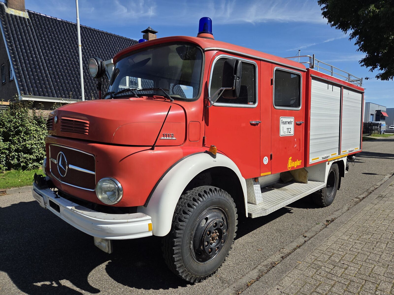 Mercedes-Benz LAF 1113 B 4X4 Turbo Diesel (170 PK) brandweerwagen - משאית אש: תמונה 2 Mercedes-Benz LAF 1113 B 4X4 Turbo Diesel (170 PK) brandweerwagen - משאית אש: תמונה 2