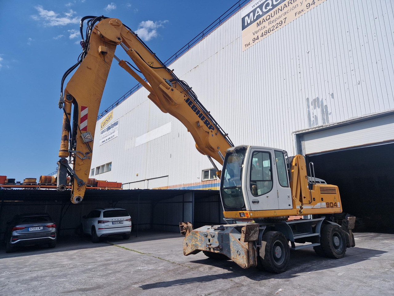 LIEBHERR A904C (2010) - מטפל בפסולת/ תעשייתי: תמונה 1 LIEBHERR A904C (2010) - מטפל בפסולת/ תעשייתי: תמונה 1