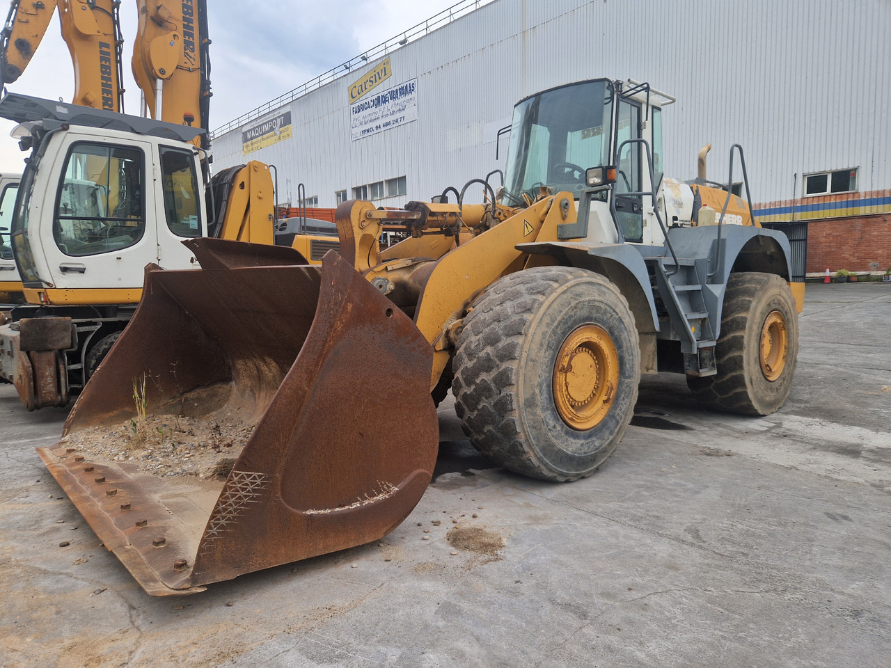 LIEBHERR L564 N/S: 4620899 (2001) - מעמיס גלגלים: תמונה 2 LIEBHERR L564 N/S: 4620899 (2001) - מעמיס גלגלים: תמונה 2