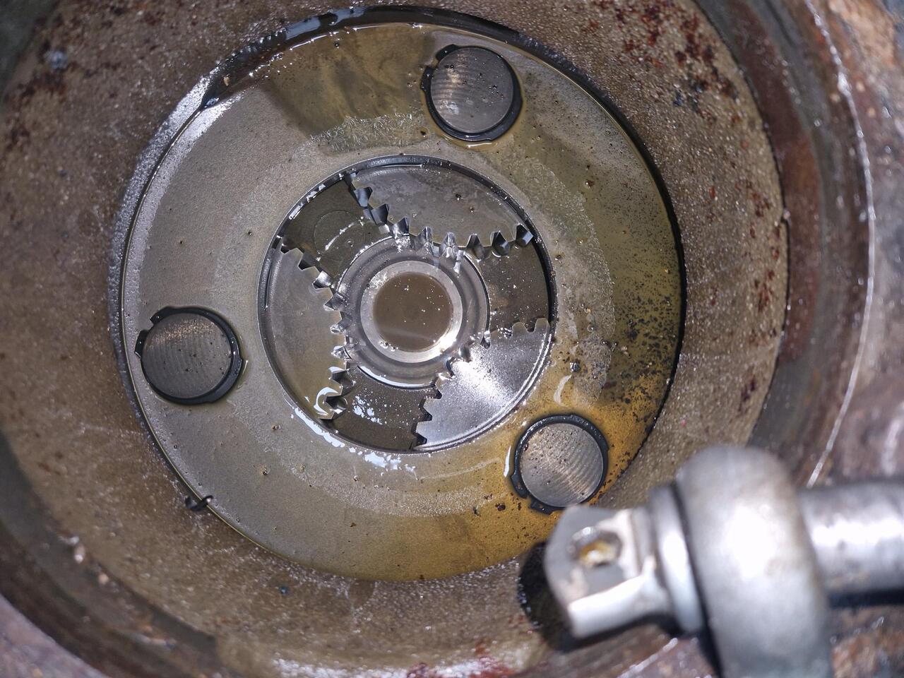 REDUCTOR DE GIRO LIEBHERR R964B - תמסורת עבור מכונת בנייה: תמונה 3 REDUCTOR DE GIRO LIEBHERR R964B - תמסורת עבור מכונת בנייה: תמונה 3