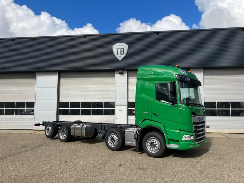 DAF XF 480 FAX CHASSIS SLEEPER HIGH CAB PTO ADR, KLASSEN AT+FL+EX2/3*, - NEW - משאית עם שלדת תא: תמונה 2 DAF XF 480 FAX CHASSIS SLEEPER HIGH CAB PTO ADR, KLASSEN AT+FL+EX2/3*, - NEW - משאית עם שלדת תא: תמונה 2