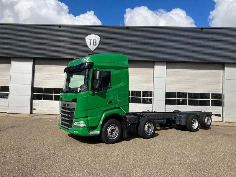 DAF XF 480 FAX CHASSIS SLEEPER HIGH CAB PTO ADR, KLASSEN AT+FL+EX2/3*, - NEW - משאית עם שלדת תא: תמונה 1 DAF XF 480 FAX CHASSIS SLEEPER HIGH CAB PTO ADR, KLASSEN AT+FL+EX2/3*, - NEW - משאית עם שלדת תא: תמונה 1