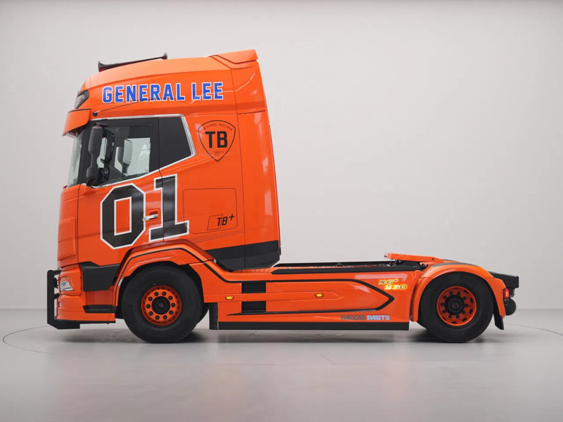 DAF XG+ 530 FT SHOWTRUCK FULL AIR PTO PREP SPEAKERS B3 ALARM ''GENERAL LEE'' - יחידת טרקטור: תמונה 3 DAF XG+ 530 FT SHOWTRUCK FULL AIR PTO PREP SPEAKERS B3 ALARM ''GENERAL LEE'' - יחידת טרקטור: תמונה 3