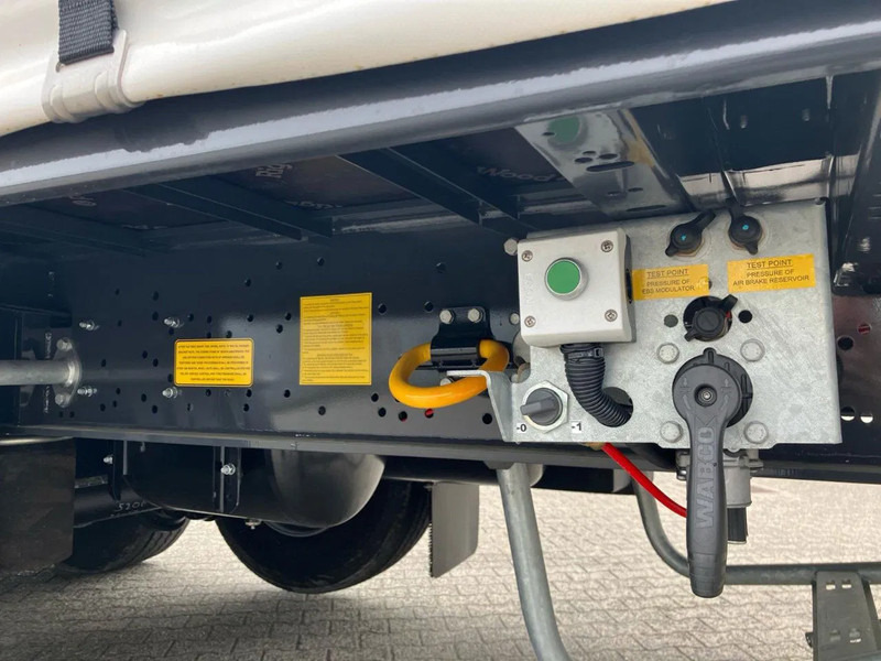 חָדָשׁ סמיטריילר עם וילונות צד Kässbohrer SCS X+ / 90 - 12 / 27 Schuifzeilen multiplex vloer met palletkist 30 Europallets: תמונה 12 חָדָשׁ סמיטריילר עם וילונות צד Kässbohrer SCS X+ / 90 - 12 / 27 Schuifzeilen multiplex vloer met palletkist 30 Europallets: תמונה 12