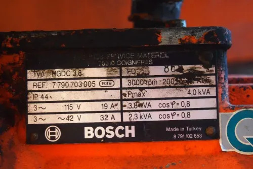 ציוד בנייה Agregat Bosch  2006 i Młot do kucia: תמונה 6