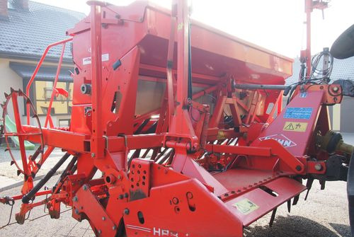 Agregat uprawowo-siewny Kuhn Kuhn HRB302D I INTEGRA 3000 2002 Brona wirowa + siewnik KUHN agregat uprawowo-siewny 3m - מקדחת זריעה משולבת: תמונה 4 Agregat uprawowo-siewny Kuhn Kuhn HRB302D I INTEGRA 3000 2002 Brona wirowa + siewnik KUHN agregat uprawowo-siewny 3m - מקדחת זריעה משולבת: תמונה 4