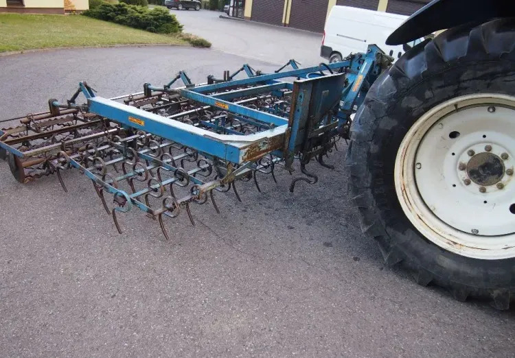 Agregat uprawowy Rabe Werk szerokość robocza 4,7m - ציוד עיבוד קרקע: תמונה 3 Agregat uprawowy Rabe Werk szerokość robocza 4,7m - ציוד עיבוד קרקע: תמונה 3