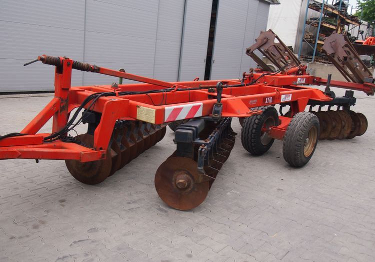 Brona talerzowa GREGOIRE-BESSON talerzówka 3,5m Brona talerzowa 3,5m z wałem - משדדת דיסק: תמונה 2 Brona talerzowa GREGOIRE-BESSON talerzówka 3,5m Brona talerzowa 3,5m z wałem - משדדת דיסק: תמונה 2