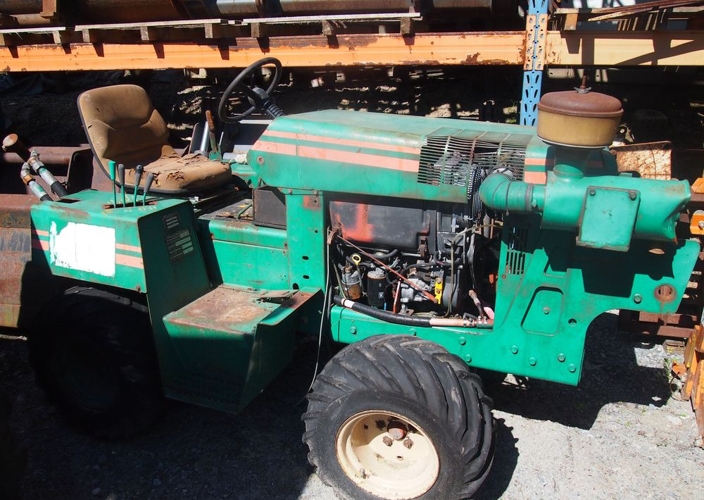 Ciągnik DITCH WITCH 3500DD 1991 DITCH WITCH 3500 DD - טרנצ'ר: תמונה 1 Ciągnik DITCH WITCH 3500DD 1991 DITCH WITCH 3500 DD - טרנצ'ר: תמונה 1