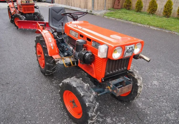 Ciągnik Kubota B6100 1995 4x4 - טרקטור חקלאי: תמונה 1 Ciągnik Kubota B6100 1995 4x4 - טרקטור חקלאי: תמונה 1