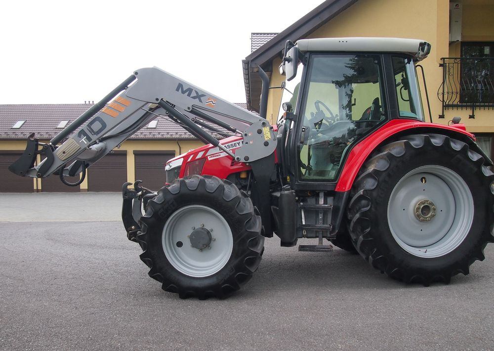 Ciągnik Massey Ferguson MF 6455 Dyna6 2013 Ciągnik rolniczy Massey Ferguson z Ładowaczem i TUZ-em - טרקטור חקלאי: תמונה 3 Ciągnik Massey Ferguson MF 6455 Dyna6 2013 Ciągnik rolniczy Massey Ferguson z Ładowaczem i TUZ-em - טרקטור חקלאי: תמונה 3