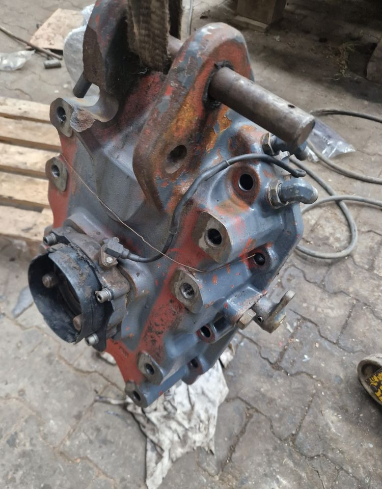 Części do Ciągnika New Holland NH TM, M Kompletna Obudowa WOM New Holland TM120,TM130,TM140,TM155,Case MXM 120, - תמסורת עבור מכונה חקלאית: תמונה 5 Części do Ciągnika New Holland NH TM, M Kompletna Obudowa WOM New Holland TM120,TM130,TM140,TM155,Case MXM 120, - תמסורת עבור מכונה חקלאית: תמונה 5