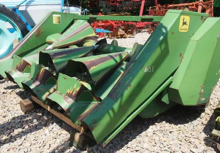 Heder John deere do kukurydzy 4 rzędowy claas john deere - ראש תירס: תמונה 3 Heder John deere do kukurydzy 4 rzędowy claas john deere - ראש תירס: תמונה 3