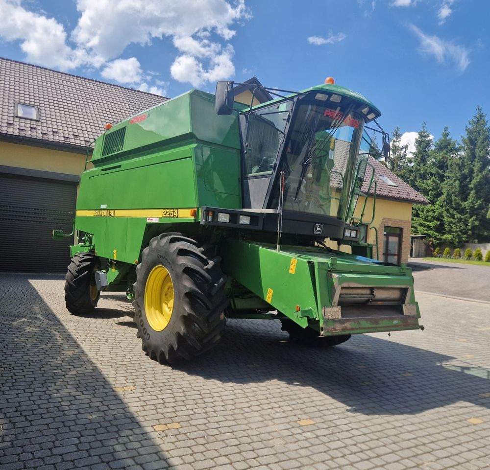 מקצרת קומבינה Kombajn zbożawy John deere 2254 2000 Kombajn John Deere JD: תמונה 6