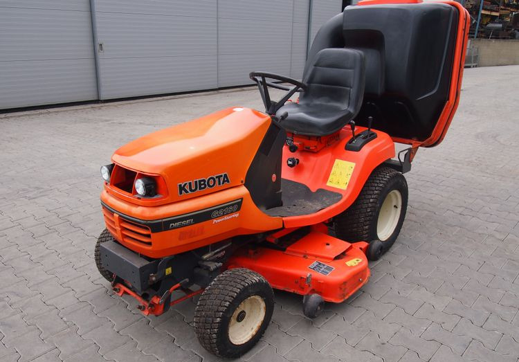Kosiarka traktorek Kubota G2160 diesel 2004 Kosiarka traktorek KUBOTA - מכסחת גינה: תמונה 3 Kosiarka traktorek Kubota G2160 diesel 2004 Kosiarka traktorek KUBOTA - מכסחת גינה: תמונה 3