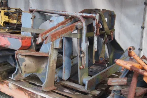 Ładowacz czołowy Tur do ciągnika MF NW JD CLAAS RENAULT - מעמיס קדמי לטרקטור: תמונה 4 Ładowacz czołowy Tur do ciągnika MF NW JD CLAAS RENAULT - מעמיס קדמי לטרקטור: תמונה 4