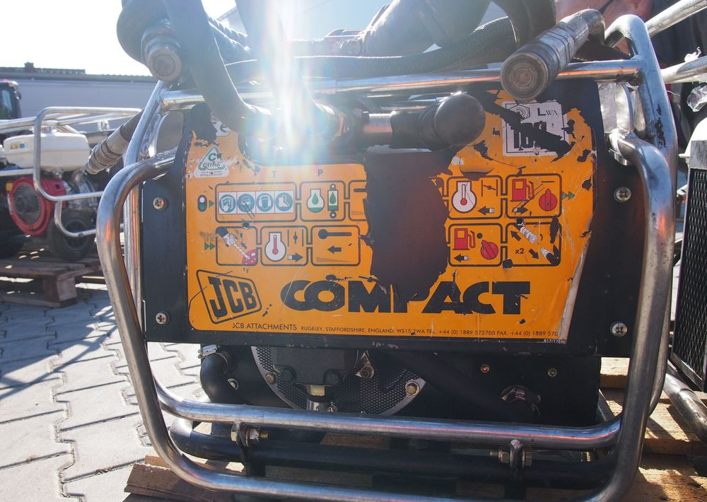 Młot hydraulczny wyburzeniowy JCB COMPACT 2010 Agregat hydrauliczny do młota wyburzeniowego JCB - ציוד בנייה: תמונה 3 Młot hydraulczny wyburzeniowy JCB COMPACT 2010 Agregat hydrauliczny do młota wyburzeniowego JCB - ציוד בנייה: תמונה 3