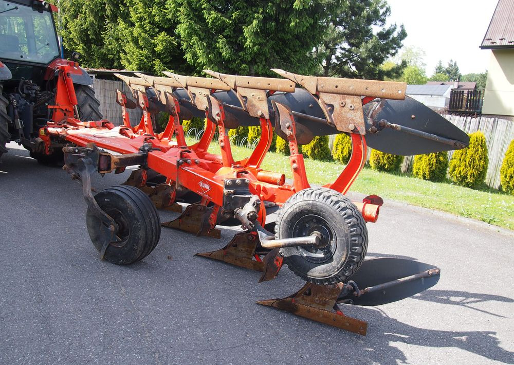 Pług obrotowy Kuhn Kuhn Vari-Master 150 4+1 Pług obracany Kuhn Vari-Master 150 4+1 - מחרשה: תמונה 4 Pług obrotowy Kuhn Kuhn Vari-Master 150 4+1 Pług obracany Kuhn Vari-Master 150 4+1 - מחרשה: תמונה 4