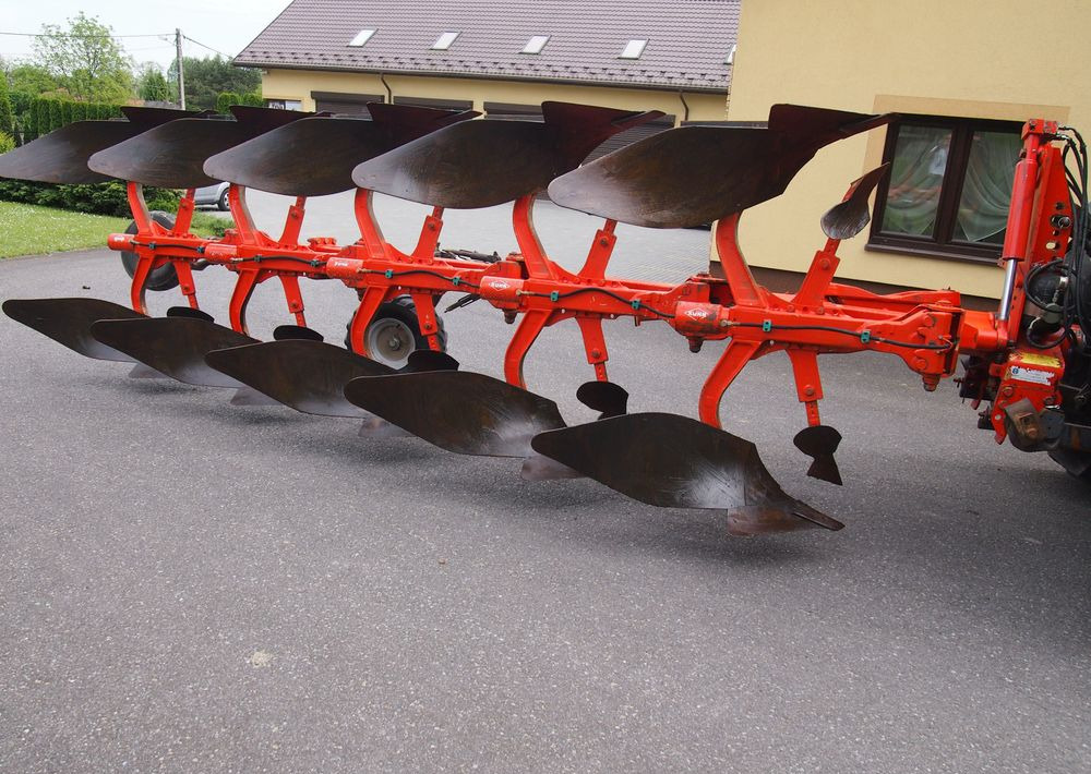 Pług obrotowy Kuhn Kuhn Vari-Master 150 4+1 Pług obracany Kuhn Vari-Master 150 4+1 - מחרשה: תמונה 1 Pług obrotowy Kuhn Kuhn Vari-Master 150 4+1 Pług obracany Kuhn Vari-Master 150 4+1 - מחרשה: תמונה 1