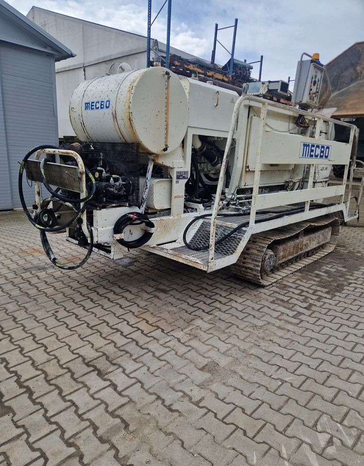 Pompa do betonu Mecbo CAR TCACK P6.80 APV/DI 90bar 2007 Pompa do betonu MECBO P6.80 na gąsienicach - משאבת בטון נייחת: תמונה 3 Pompa do betonu Mecbo CAR TCACK P6.80 APV/DI 90bar 2007 Pompa do betonu MECBO P6.80 na gąsienicach - משאבת בטון נייחת: תמונה 3