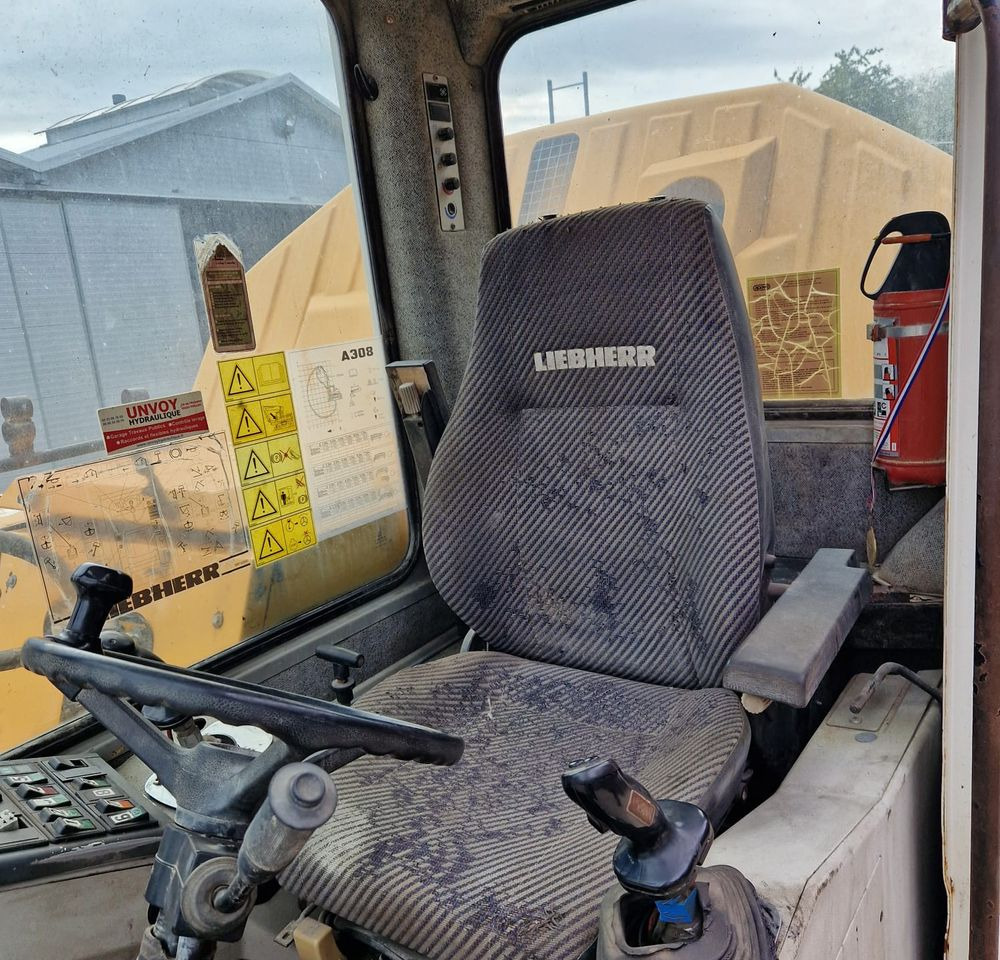 Pozostałe części Liebherr Liebherr A308 1999 Koparka kołowa Liebherr 308 - מחפר: תמונה 2 Pozostałe części Liebherr Liebherr A308 1999 Koparka kołowa Liebherr 308 - מחפר: תמונה 2