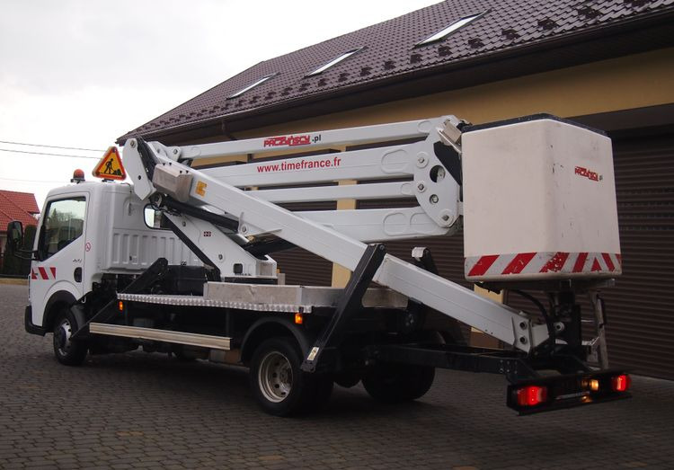 Samochód Renault Isoli PLE194/10N 2015 Renault Maxity Zwyżka Podnośnik koszowy - פלטפורמה אווירית מותקנת על משאית: תמונה 4 Samochód Renault Isoli PLE194/10N 2015 Renault Maxity Zwyżka Podnośnik koszowy - פלטפורמה אווירית מותקנת על משאית: תמונה 4