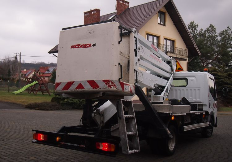 Samochód Renault Isoli PLE194/10N 2015 Renault Maxity Zwyżka Podnośnik koszowy - פלטפורמה אווירית מותקנת על משאית: תמונה 5 Samochód Renault Isoli PLE194/10N 2015 Renault Maxity Zwyżka Podnośnik koszowy - פלטפורמה אווירית מותקנת על משאית: תמונה 5