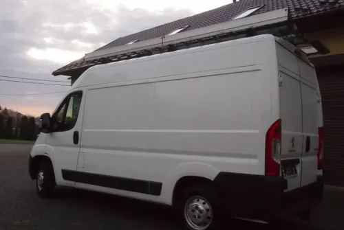 Samochody dostawcze Peugeot Boxer 2015 - כלי רכב מסחרי עם לוח: תמונה 4 Samochody dostawcze Peugeot Boxer 2015 - כלי רכב מסחרי עם לוח: תמונה 4