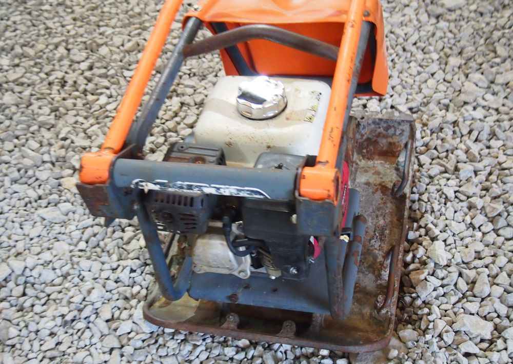 Ubijarka Belle PC5000E 2009 Zagęszczarka ubijarka Bella - לוח רטט: תמונה 3 Ubijarka Belle PC5000E 2009 Zagęszczarka ubijarka Bella - לוח רטט: תמונה 3