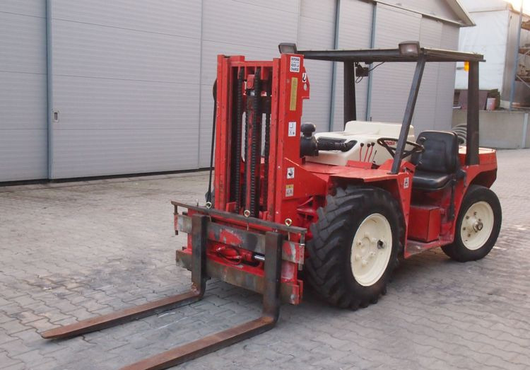 Wózek widłowy Manitou MC.20.HP 1992 - מלגזת סולר: תמונה 2 Wózek widłowy Manitou MC.20.HP 1992 - מלגזת סולר: תמונה 2