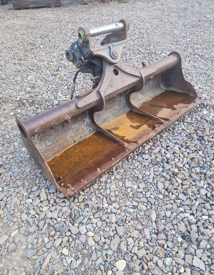 Wyposażenie Liebherr 2400 2010 Łyżka skarpowa hydrauliczna - דלי מחפר: תמונה 2 Wyposażenie Liebherr 2400 2010 Łyżka skarpowa hydrauliczna - דלי מחפר: תמונה 2