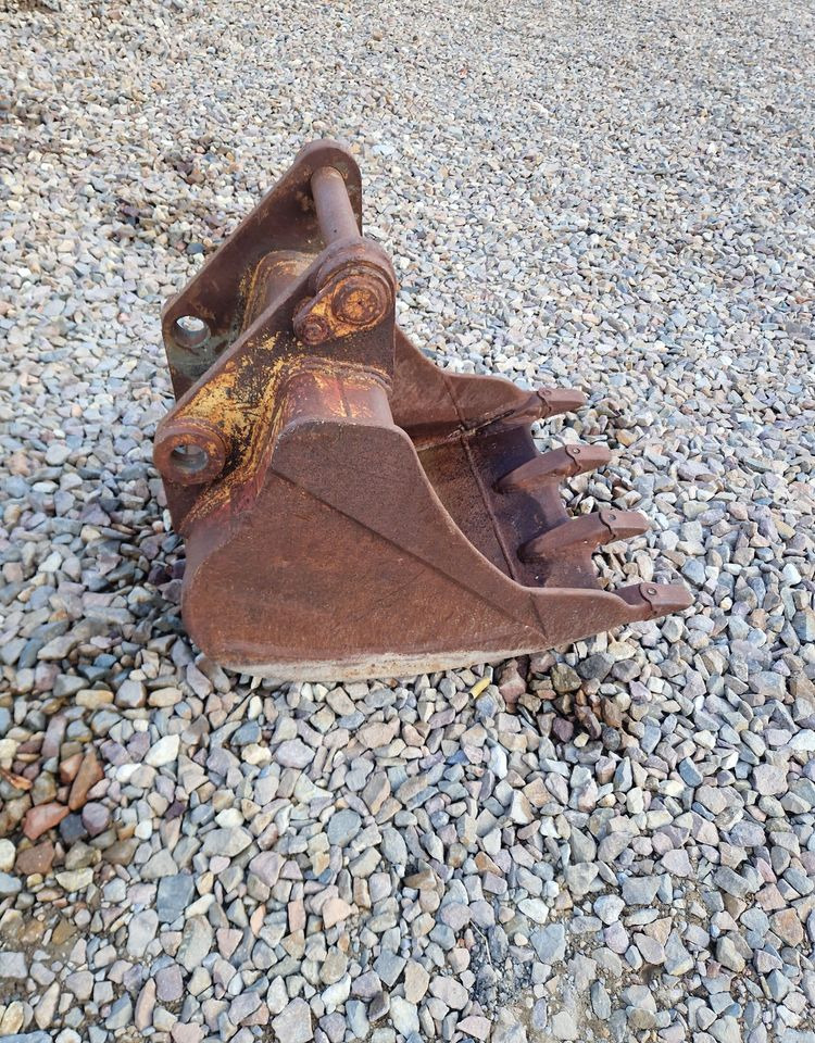 Wyposażenie Liebherr Liebherr 750 2010 Łyżka do kopania Liebherr 75 - דלי מחפר: תמונה 1 Wyposażenie Liebherr Liebherr 750 2010 Łyżka do kopania Liebherr 75 - דלי מחפר: תמונה 1