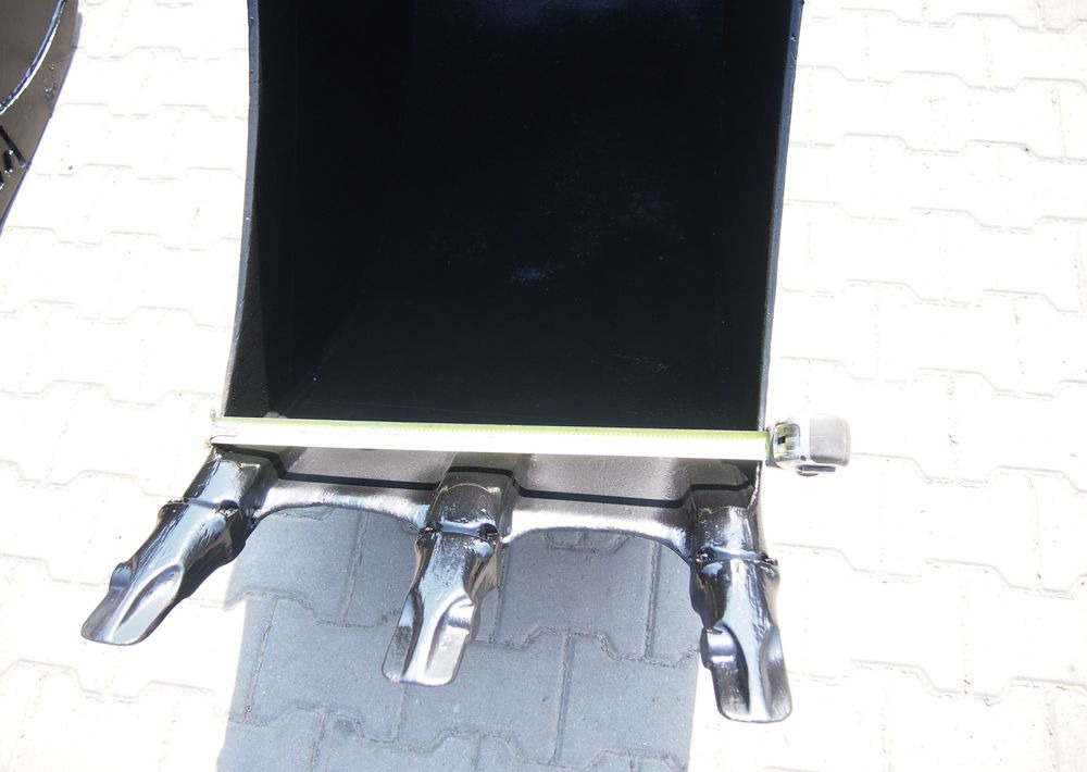 Wyposażenie Mecalac MSX, MTX , MX, MXT 2010 Łyżka 40cm do koparki Mecalac 10, 11, 12 - דלי מחפר: תמונה 3 Wyposażenie Mecalac MSX, MTX , MX, MXT 2010 Łyżka 40cm do koparki Mecalac 10, 11, 12 - דלי מחפר: תמונה 3