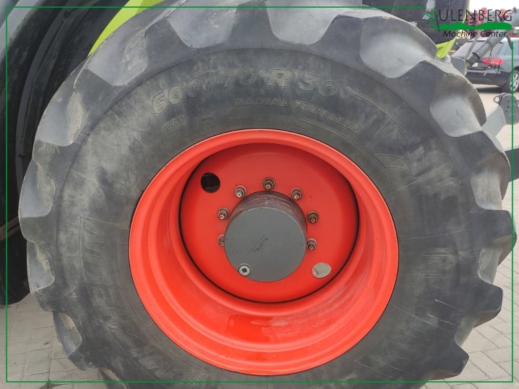 טרקטור חקלאי Claas Axion 850: תמונה 11