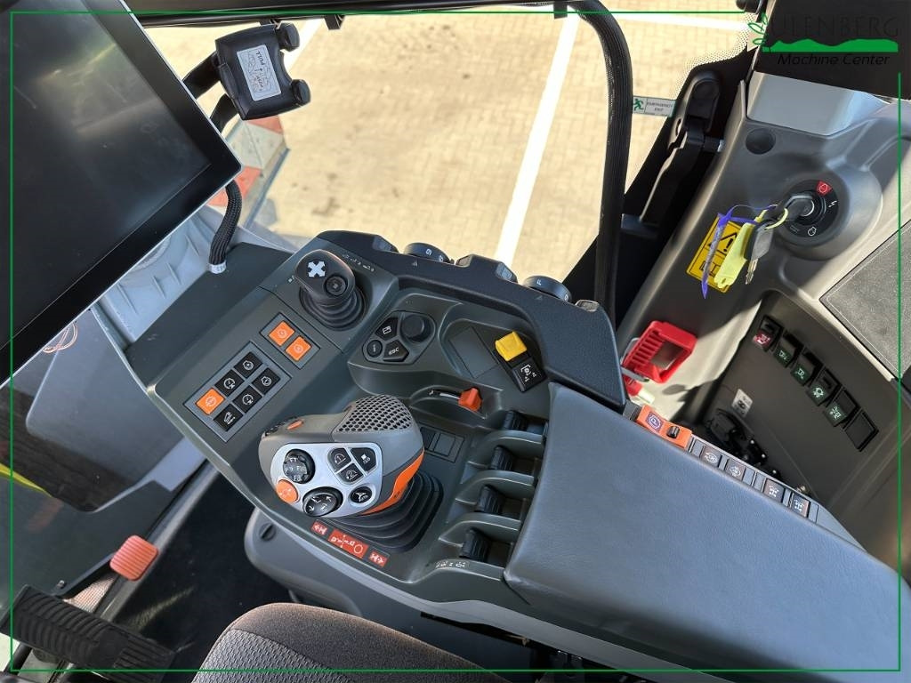 טרקטור חקלאי Claas Xerion 5000 Trac VC: תמונה 6