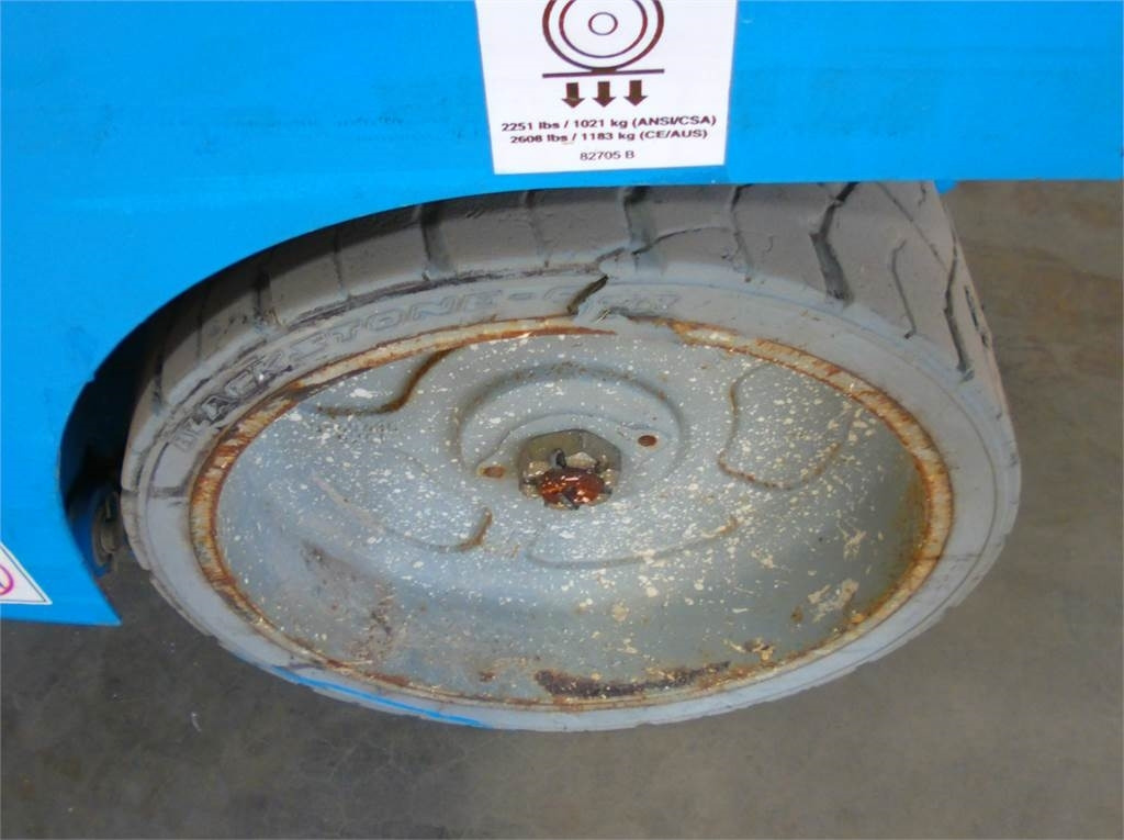 מעלית מספריים Genie GS3246: תמונה 15