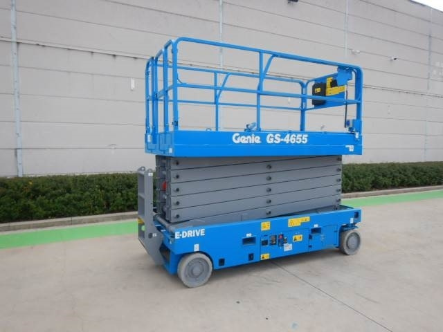 Genie GS4655 - מעלית מספריים: תמונה 3 Genie GS4655 - מעלית מספריים: תמונה 3