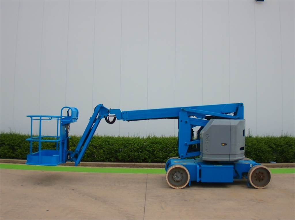Genie Z34-22N - זרוע מרפקי: תמונה 1 Genie Z34-22N - זרוע מרפקי: תמונה 1