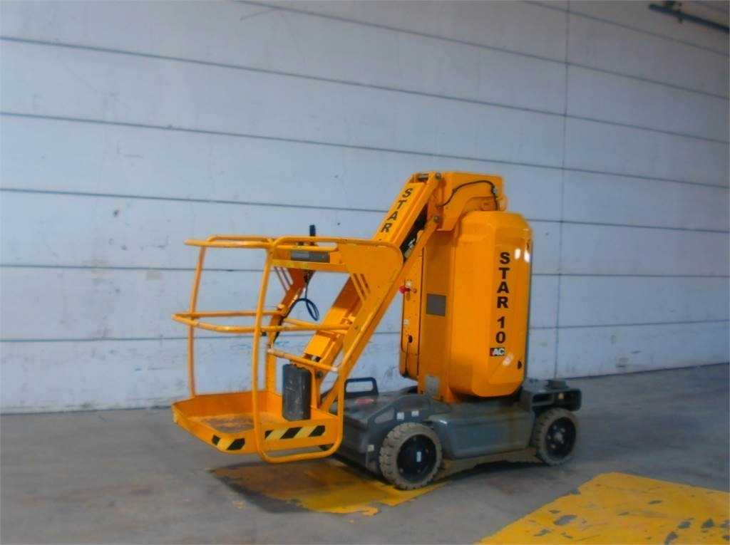 Haulotte STAR 10 - מעלית תורן אנכית: תמונה 2 Haulotte STAR 10 - מעלית תורן אנכית: תמונה 2