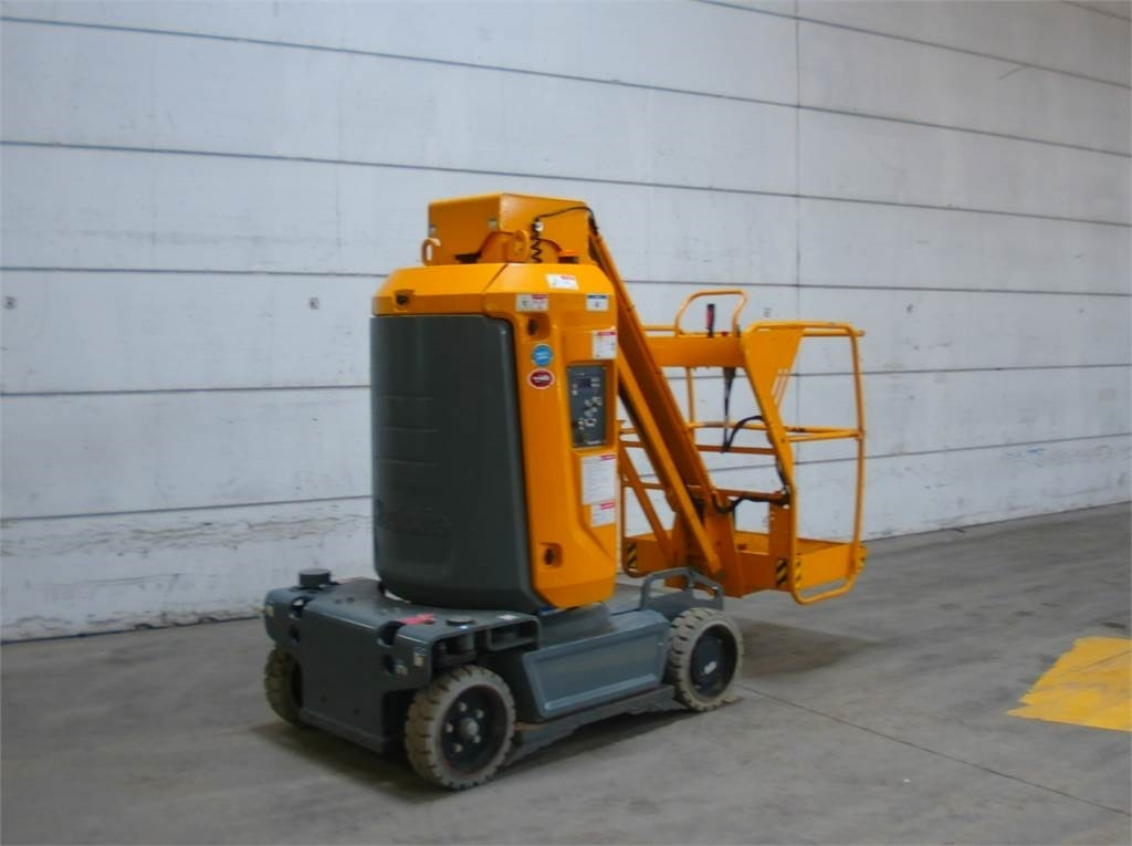 Haulotte STAR 10 - מעלית תורן אנכית: תמונה 4 Haulotte STAR 10 - מעלית תורן אנכית: תמונה 4