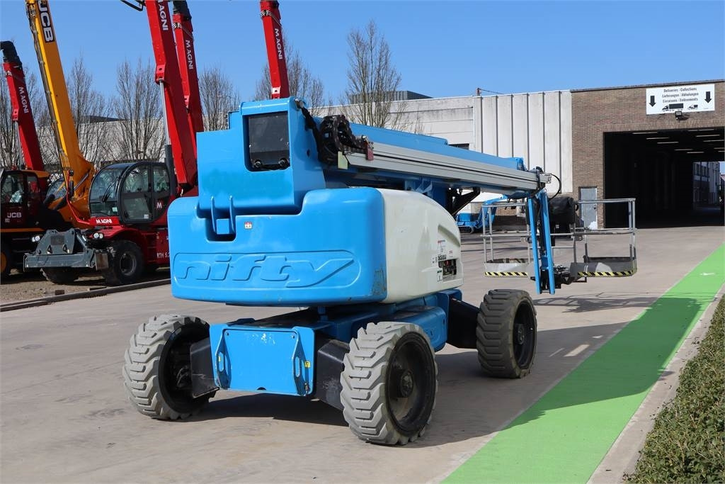 Niftylift HR28 - זרוע מרפקי: תמונה 4 Niftylift HR28 - זרוע מרפקי: תמונה 4