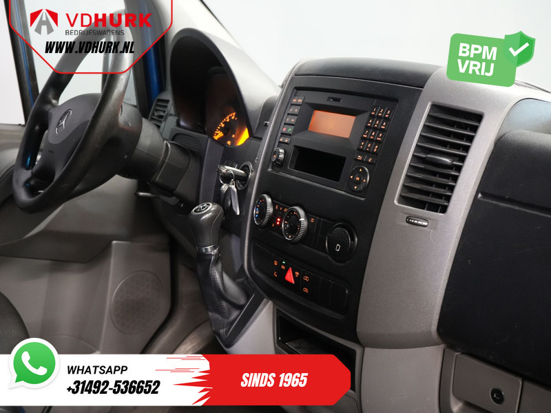 Mercedes-Benz Sprinter 213 2.2 CDI Aut. L2H2 9 Persoons EXPORT Incl. BTW&BPM €13.915,- Airco/ PDC/ Sidebars/ Rearbar - מיניבוס, כלי רכב מסחרי לנוסעים: תמונה 3 Mercedes-Benz Sprinter 213 2.2 CDI Aut. L2H2 9 Persoons EXPORT Incl. BTW&BPM €13.915,- Airco/ PDC/ Sidebars/ Rearbar - מיניבוס, כלי רכב מסחרי לנוסעים: תמונה 3