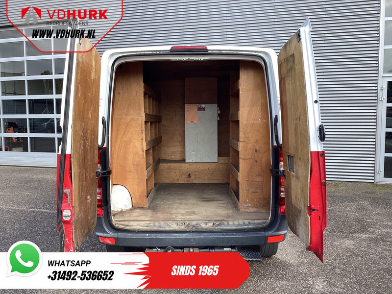 Mercedes-Benz Sprinter 214 2.2 CDI EXPORT ONLY Airco/ Cruise/ Trekhaak/ Bluetooth - כלי רכב מסחרי קטן: תמונה 5 Mercedes-Benz Sprinter 214 2.2 CDI EXPORT ONLY Airco/ Cruise/ Trekhaak/ Bluetooth - כלי רכב מסחרי קטן: תמונה 5